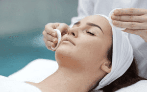 DMAE Anti-Aging Power Facial